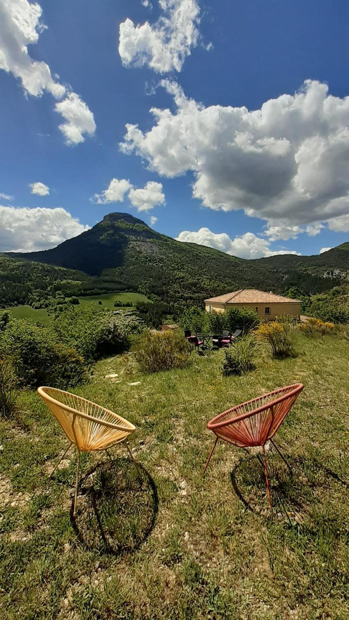 Les Terrasses Du Paradis Orpierre Buitenkant foto